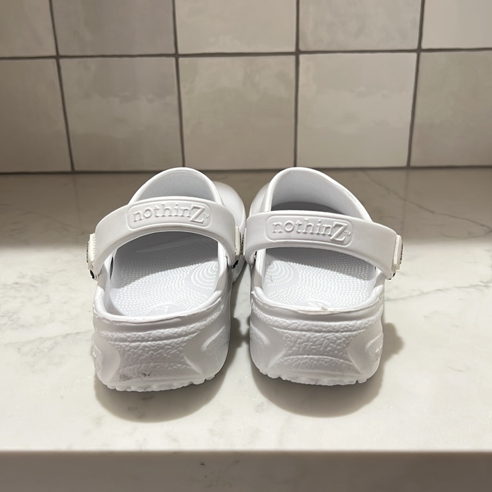 NWOT{nothinZ}Sz L8, JR 6 white Clog - Picture 5 of 8
